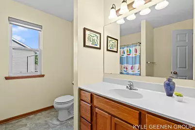 10887 Thornberry Way, Zeeland, MI 49464 - Photo 25