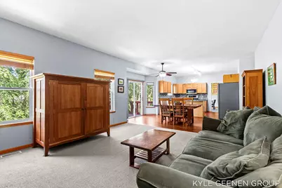 10887 Thornberry Way, Zeeland, MI 49464 - Photo 11