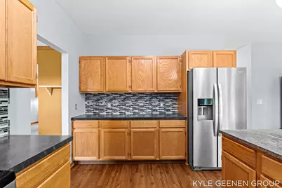10887 Thornberry Way, Zeeland, MI 49464 - Photo 13