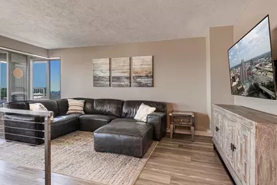 124 Campau Circle NW #1710, Grand Rapids, MI 49503 - Photo 3