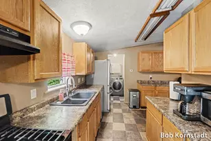 755 Cypress St, Howard City, MI 49329 - Photo 5