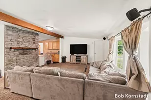 755 Cypress St, Howard City, MI 49329 - Photo 17