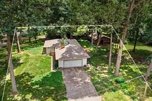 71323 Merle St, Edwardsburg, MI 49112 - Photo 9