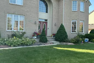 49182 Woodson Way, Canton, MI 48187 - Photo 5