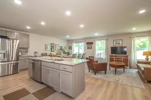 122 Parsons Ln, Saline, MI 48176 - Photo 15