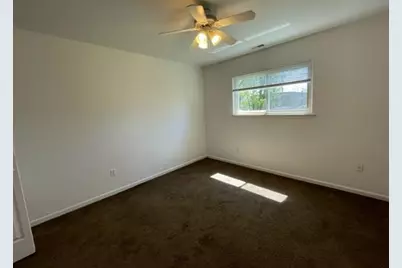 810 Young Street, Ypsilanti, MI 48198 - Photo 3