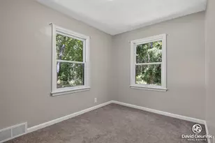 17 N Division Ave, Holland, MI 49424 - Photo 13