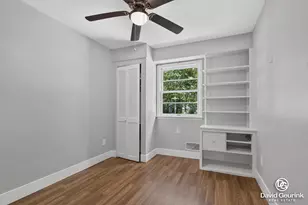19 N Division Ave, Holland, MI 49424 - Photo 17