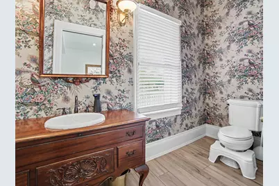 302 E Court Street, Ludington, MI 49431 - Photo 23