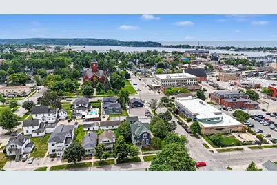 302 E Court Street, Ludington, MI 49431 - Photo 45