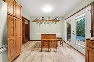 1393 Desmond St, Saint Joseph, MI 49085 - Photo 7