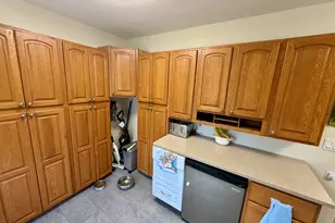 41559 Mc Kinley St, Belleville, MI 48111 - Photo 5