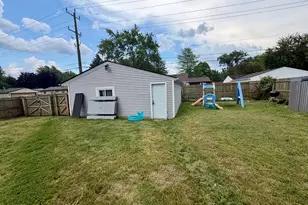 41559 Mc Kinley St, Belleville, MI 48111 - Photo 23