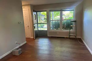 934 Michigan Ave, Saint Joseph, MI 49085 - Photo 3