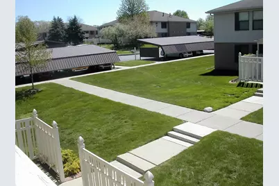 19687 Northridge Drive, Northville, MI 48167 - Photo 3