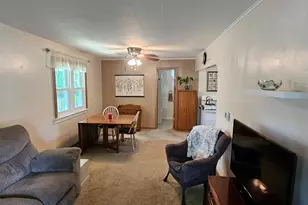 219 Abbie St SE, Grand Rapids, MI 49548 - Photo 11