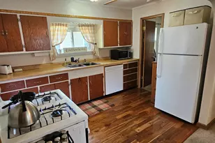 219 Abbie St SE, Grand Rapids, MI 49548 - Photo 9
