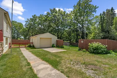 16009 Cavanaugh Lake Road, Chelsea, MI 48118 - Photo 47