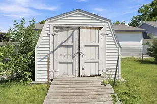 110 E Summit St, Greenville, MI 48838 - Photo 7