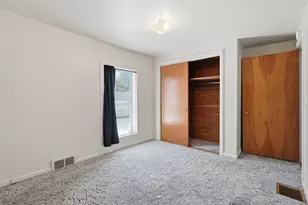 110 E Summit St, Greenville, MI 48838 - Photo 19