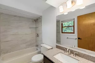 37731 W Meadowhill Dr, Northville, MI 48167 - Photo 27