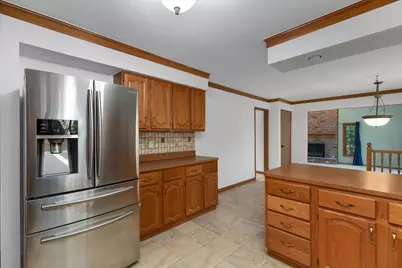 37731 W Meadowhill Drive, Northville, MI 48167 - Photo 11