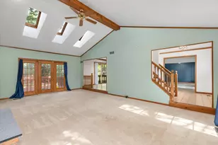 37731 W Meadowhill Dr, Northville, MI 48167 - Photo 5