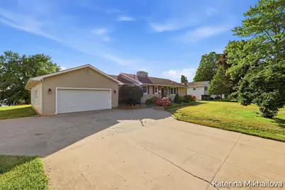 409 Grandview Avenue, Homer, MI 49245 - Photo 9