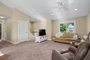 11413 Starflower Dr, Holland, MI 49424 - Photo 7