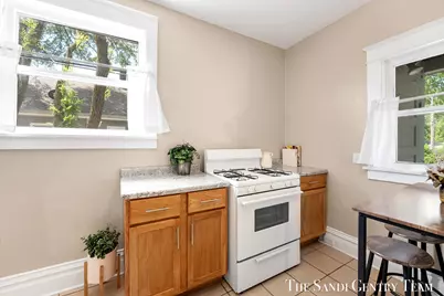 9 S Ferry Street, Grand Haven, MI 49417 - Photo 17