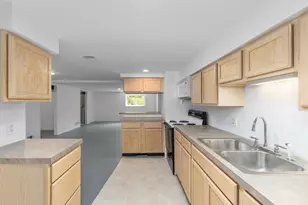 13885 Windemere Dr NW, Grand Rapids, MI 49534 - Photo 29