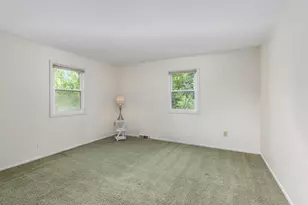 13885 Windemere Dr NW, Grand Rapids, MI 49534 - Photo 19