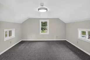 245 E South St, Hillsdale, MI 49242 - Photo 29
