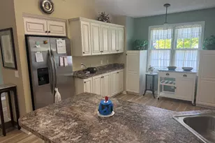 2143 Rosewood Ln, Muskegon, MI 49441 - Photo 11