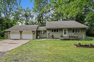 5820 Windy Acres Ln, Berrien Springs, MI 49103 - Photo 1