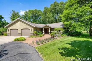6514 Creekwood Dr, Holland, MI 49423 - Photo 1