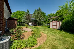 45692 Holmes Dr, Canton, MI 48187 - Photo 45