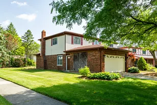 45692 Holmes Dr, Canton, MI 48187 - Photo 41