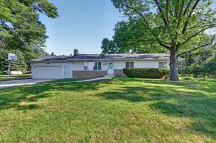 5510 County Farm Rd, Greenville, MI 48838 - Photo 3