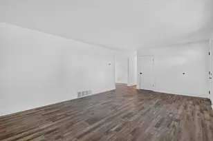 5510 County Farm Rd, Greenville, MI 48838 - Photo 11