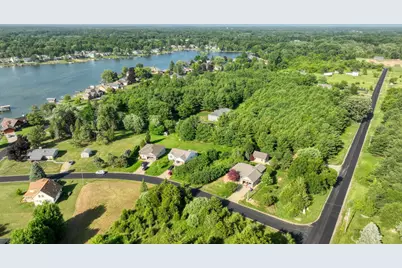 107 Cannes Drive, Brooklyn, MI 49230 - Photo 19