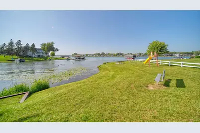 107 Cannes Drive, Brooklyn, MI 49230 - Photo 11