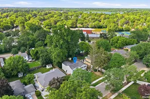2331 Wilshire Dr SE, East Grand Rapids, MI 49506 - Photo 3