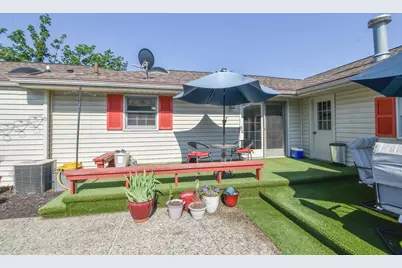 210 Maplecrest Street, Sturgis, MI 49091 - Photo 3