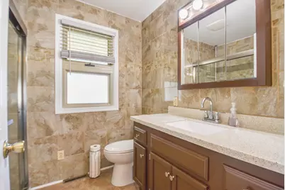 210 Maplecrest Street, Sturgis, MI 49091 - Photo 27
