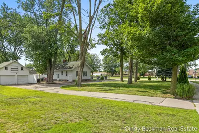 368 E 24th Street, Holland, MI 49423 - Photo 27