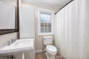 368 E 24th St, Holland, MI 49423 - Photo 13