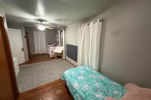 368 E 24th St, Holland, MI 49423 - Photo 13