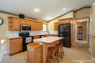 9777 Jane Dr, Zeeland, MI 49464 - Photo 11