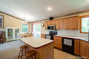 9777 Jane Dr, Zeeland, MI 49464 - Photo 13